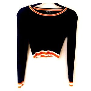 Cropped Long Sleeve Top